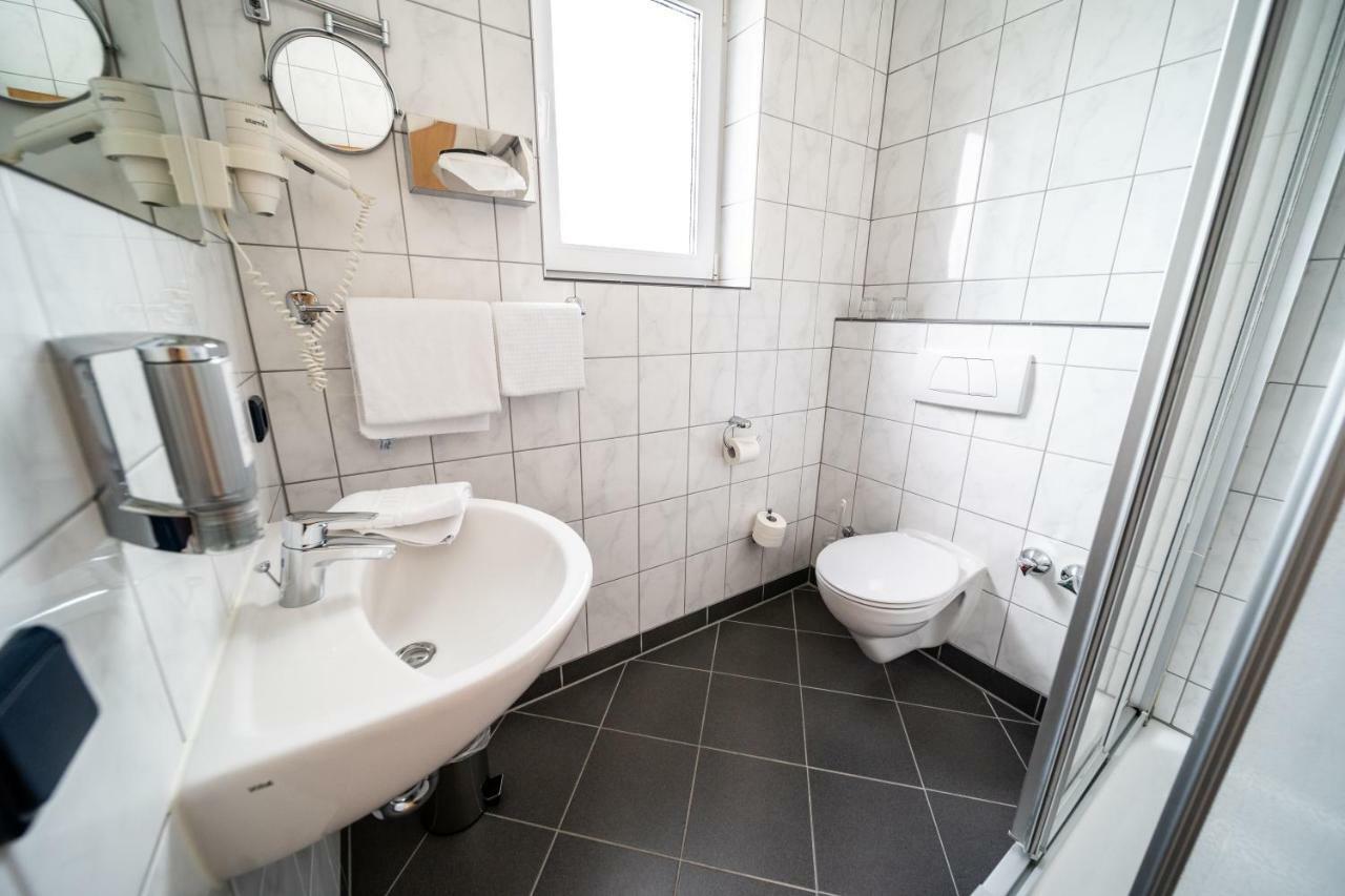 Wiesemscheid Hotel Rieder מראה חיצוני תמונה